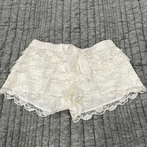 Aerie Off-White Lace PJ shorts